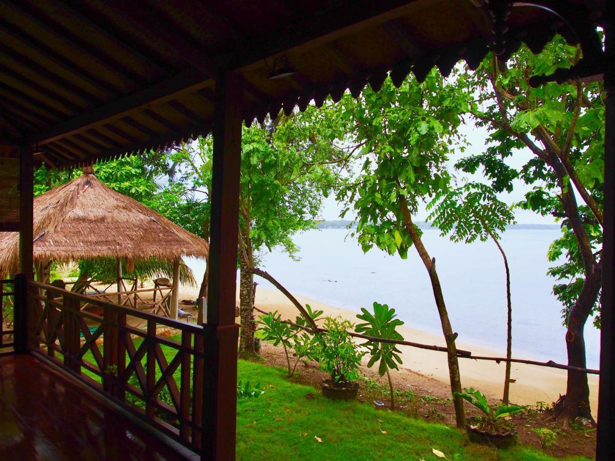 Villa Tengkek Karimunjawa Esterno foto