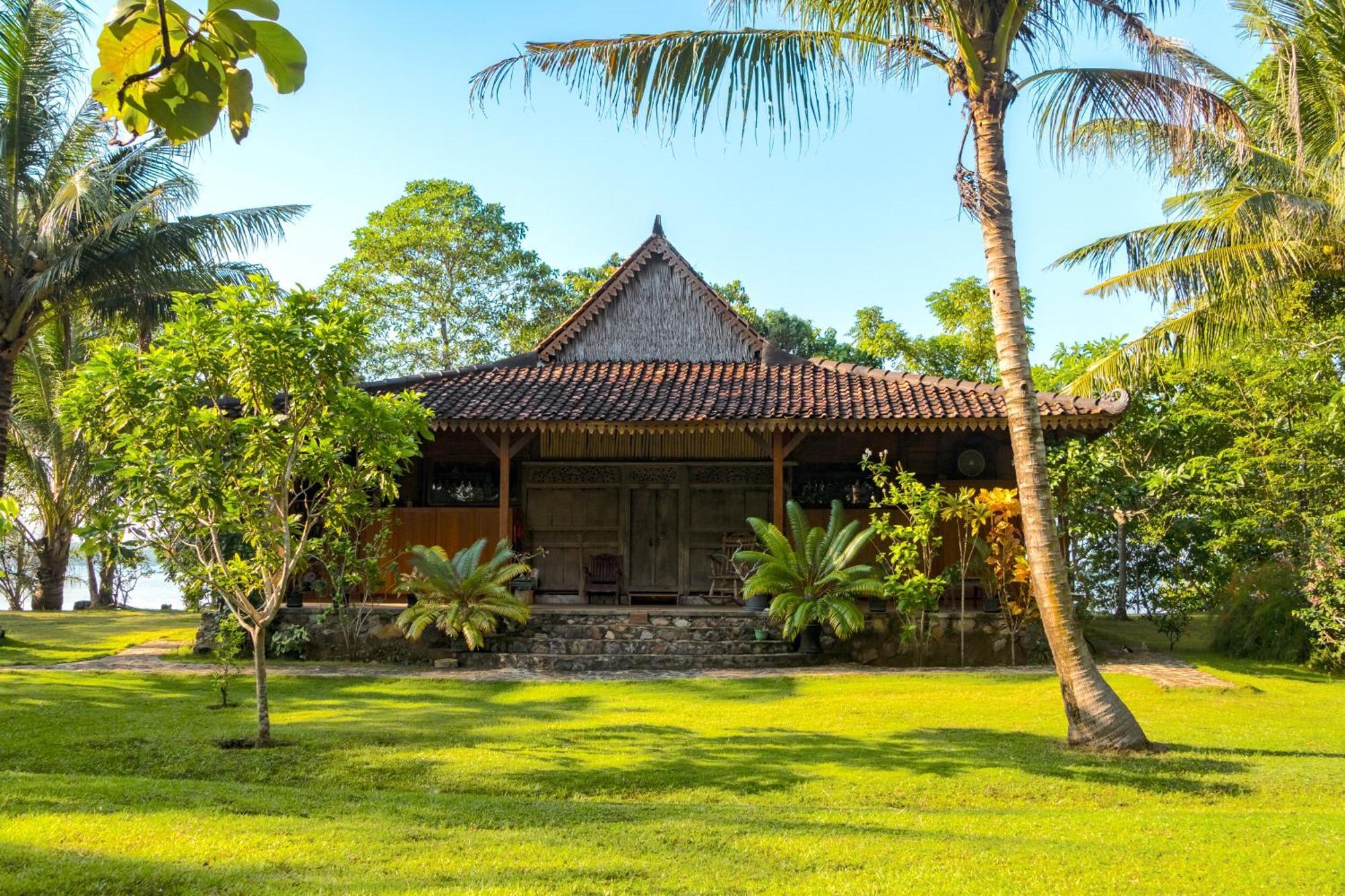 Villa Tengkek Karimunjawa Esterno foto